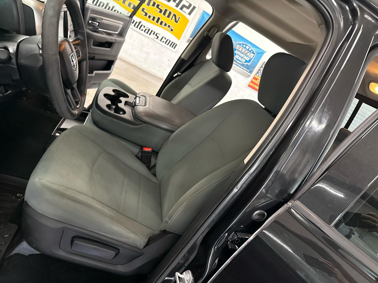 RAM 1500 SLT Crew Cab 4WD 2017