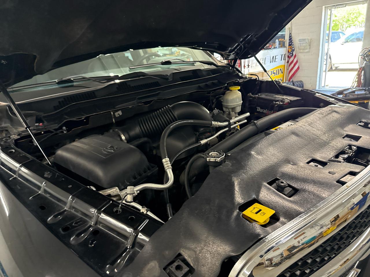 RAM 1500 SLT Crew Cab 4WD 2017