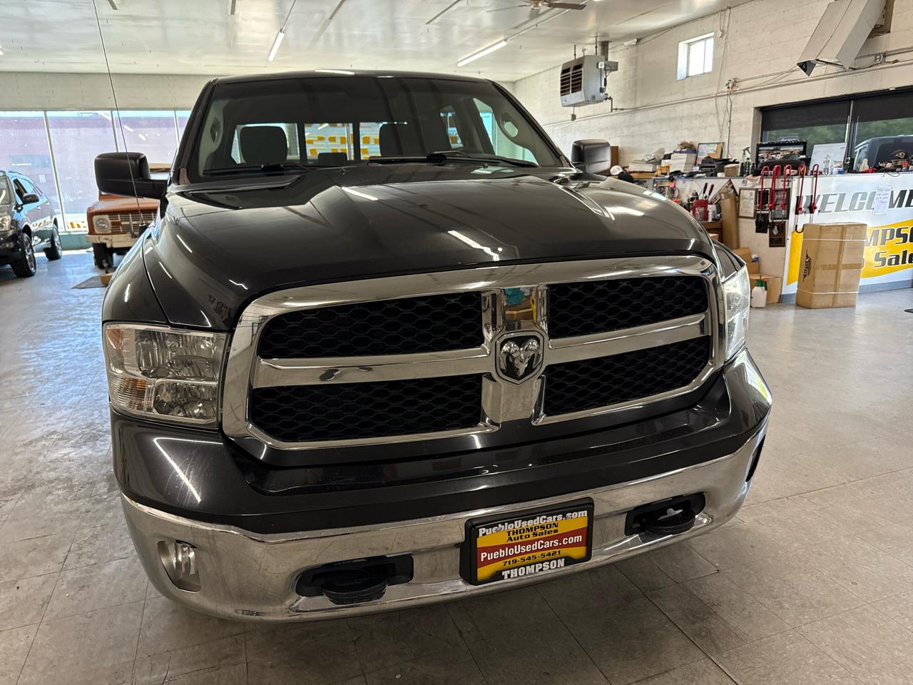 RAM 1500 SLT Crew Cab 4WD 2017