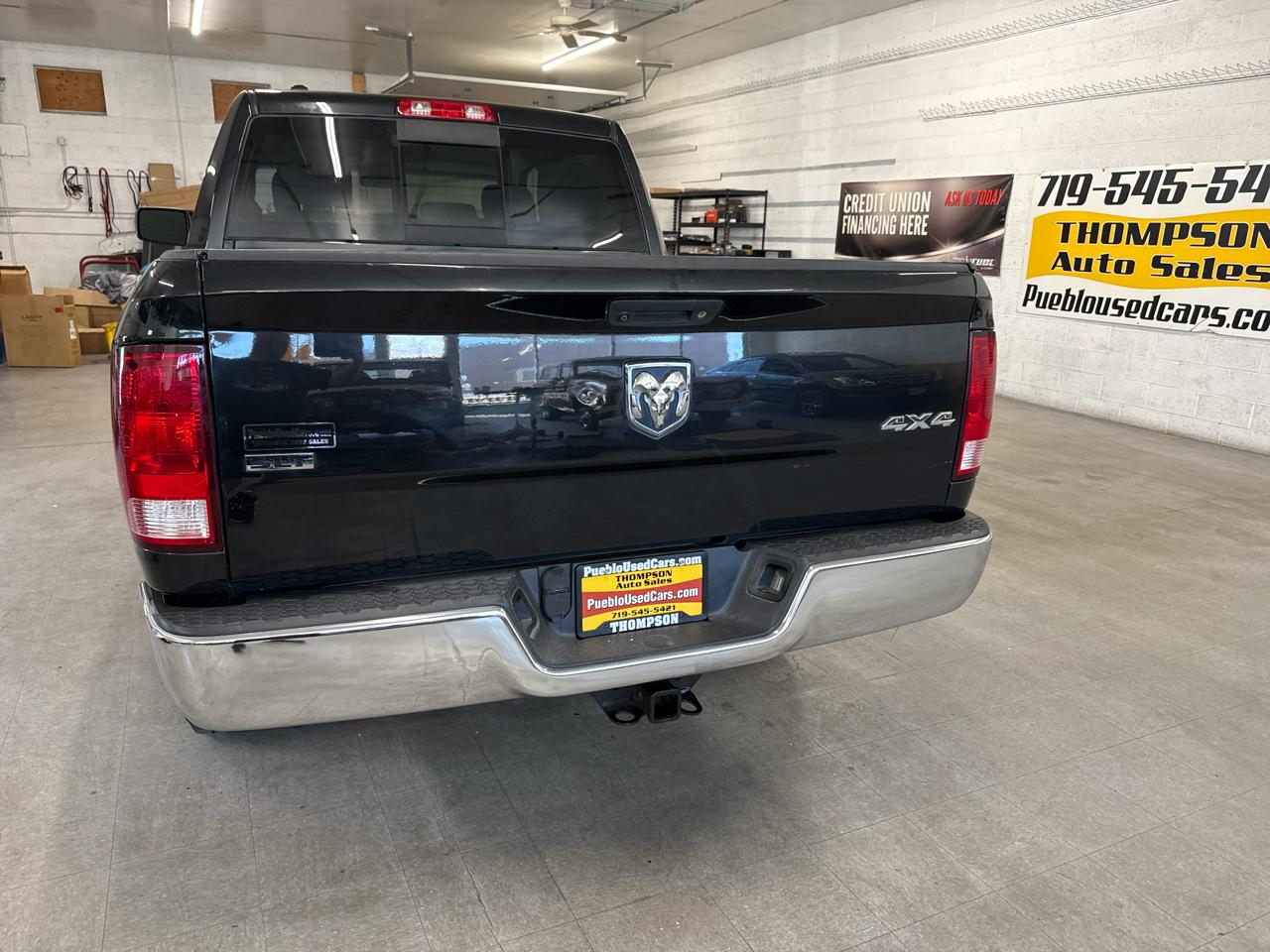 RAM 1500 SLT Crew Cab 4WD 2017