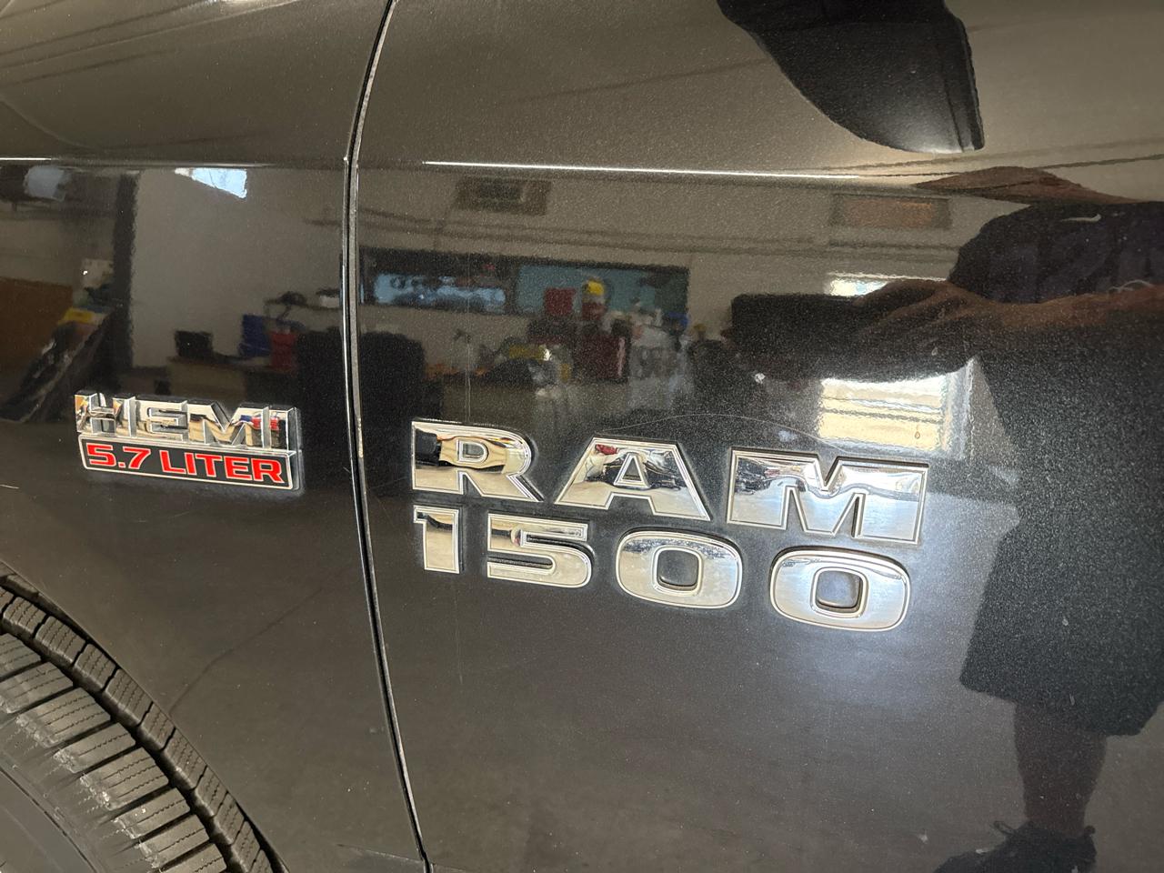 RAM 1500 SLT Crew Cab 4WD 2017
