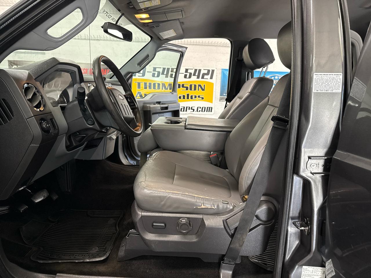 Ford F-350 SD XLT Crew Cab 4WD 2015