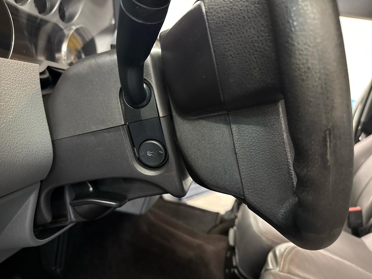 Ford F-350 SD XLT Crew Cab 4WD 2015
