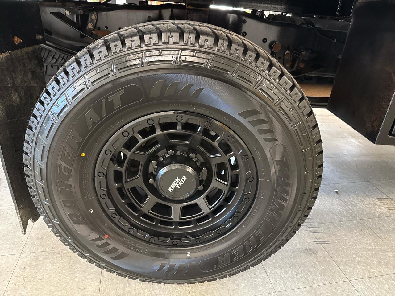 Ford F-350 SD XLT Crew Cab 4WD 2015