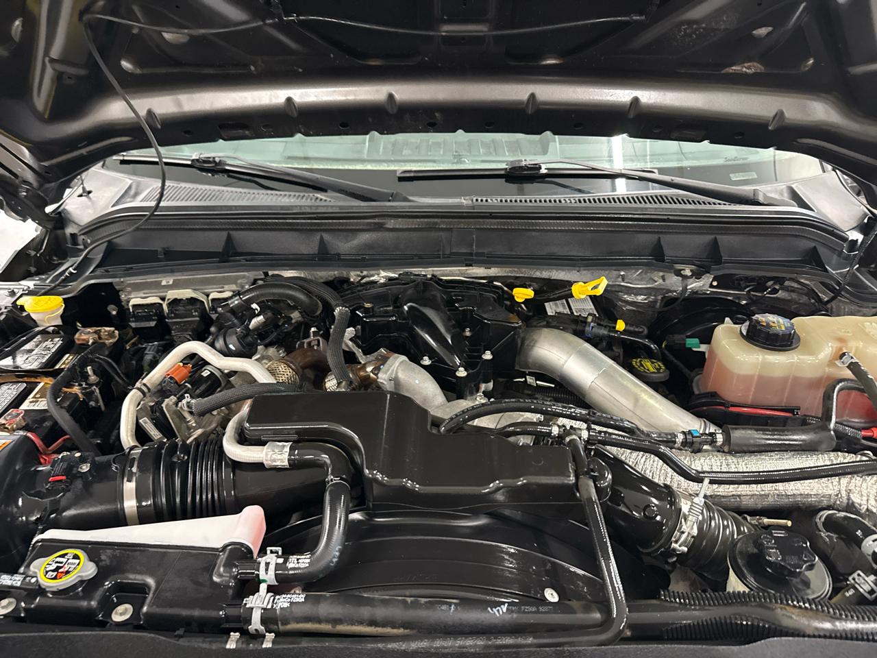 Ford F-350 SD XLT Crew Cab 4WD 2015