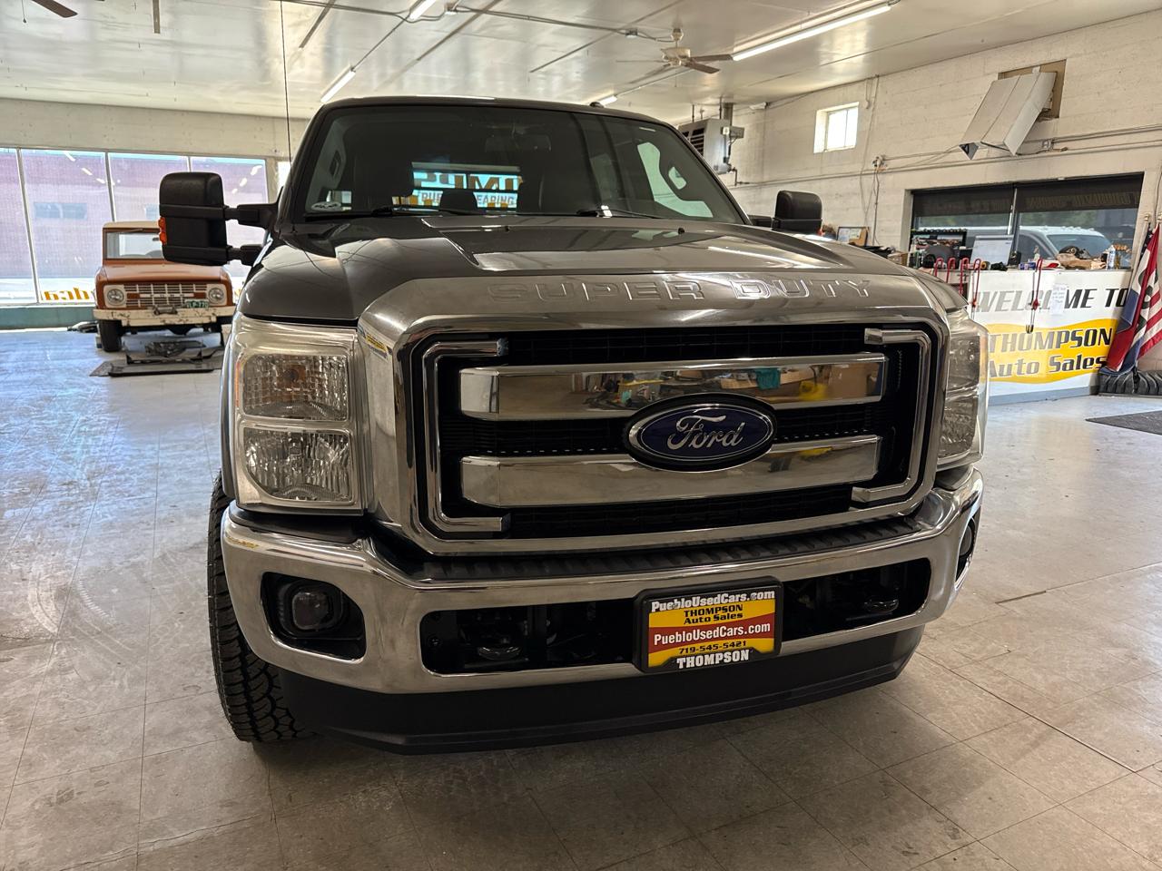 Ford F-350 SD XLT Crew Cab 4WD 2015