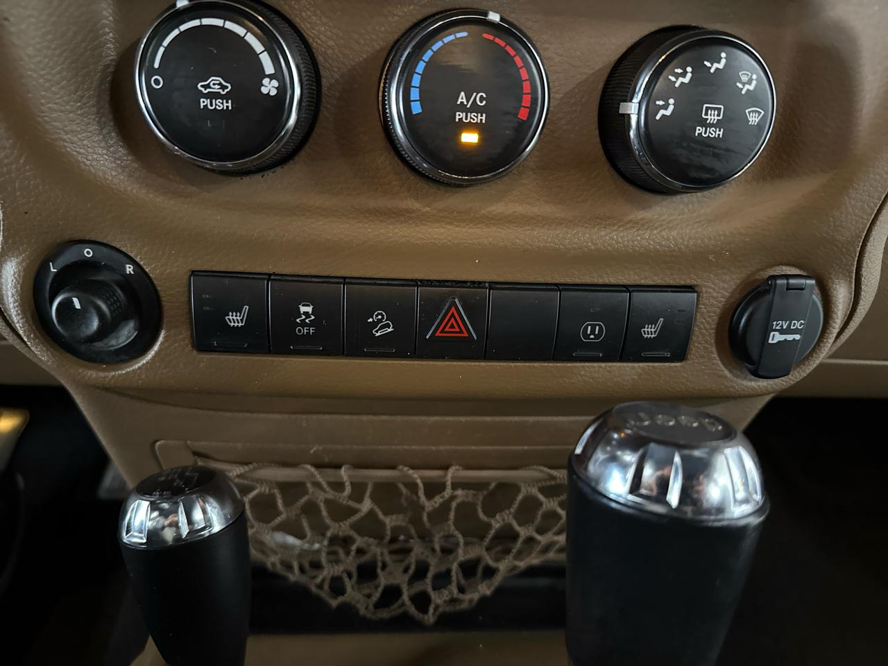 Jeep Wrangler Unlimited Rubicon 4WD 2015