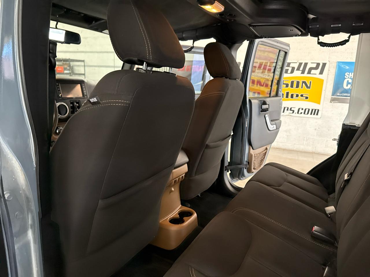 Jeep Wrangler Unlimited Rubicon 4WD 2015