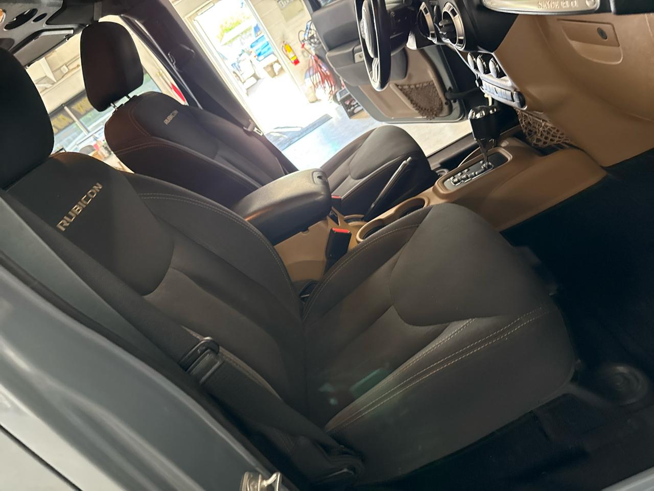 Jeep Wrangler Unlimited Rubicon 4WD 2015
