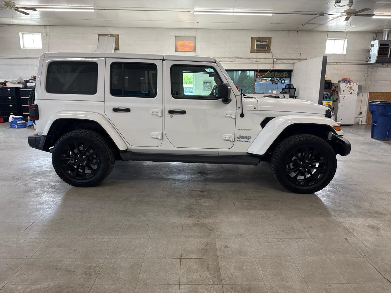 Jeep Wrangler 4xe Unlimited Sahara 2022