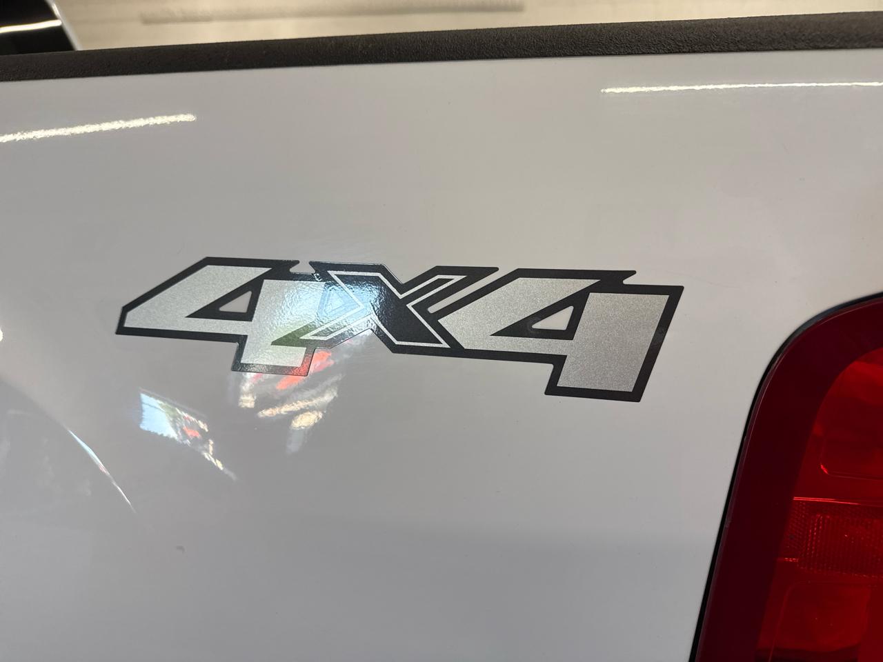 GMC Sierra 1500 SLT Ext. Cab 4WD 2013