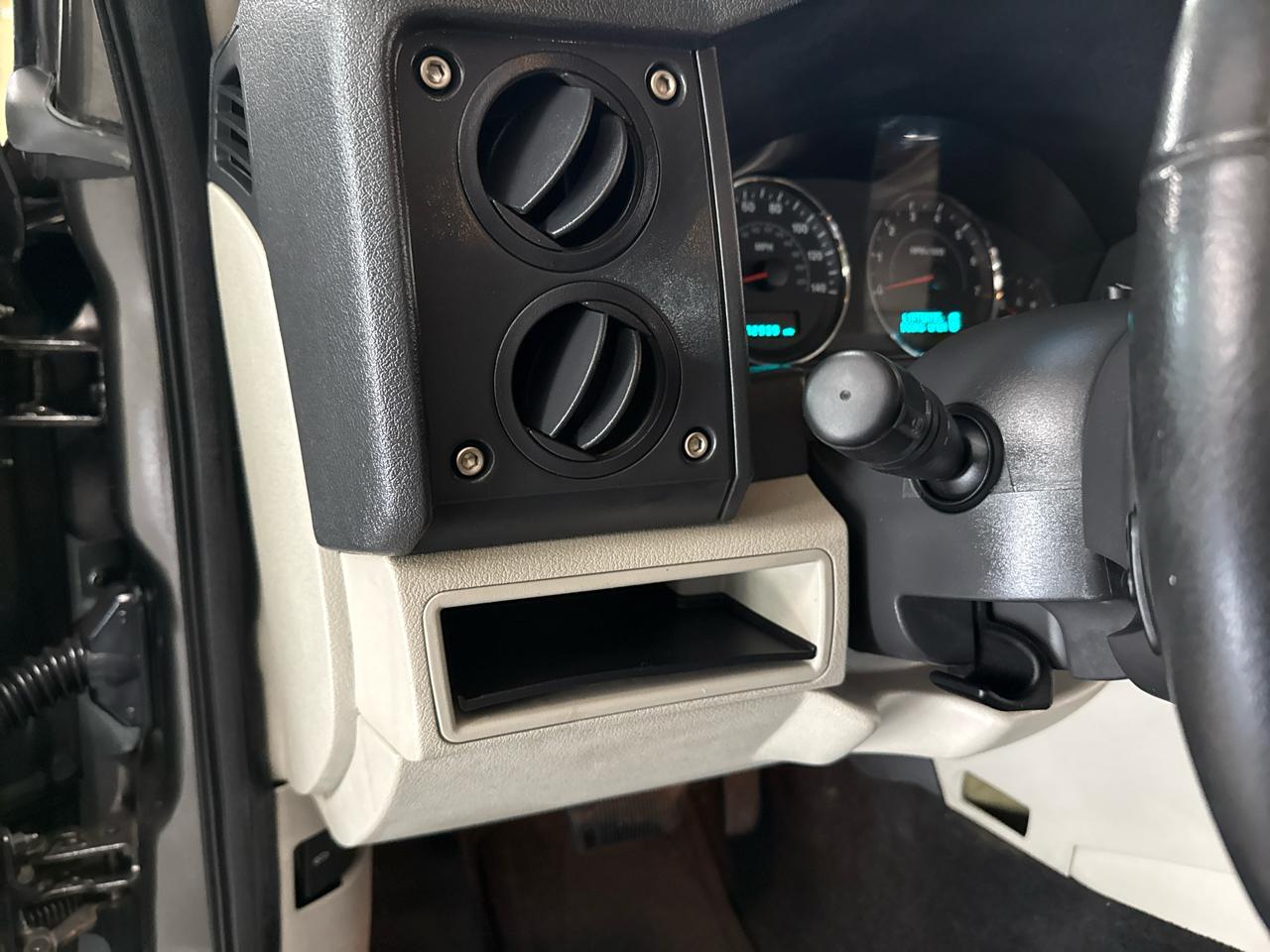 Jeep Commander Limited 4WD 2006