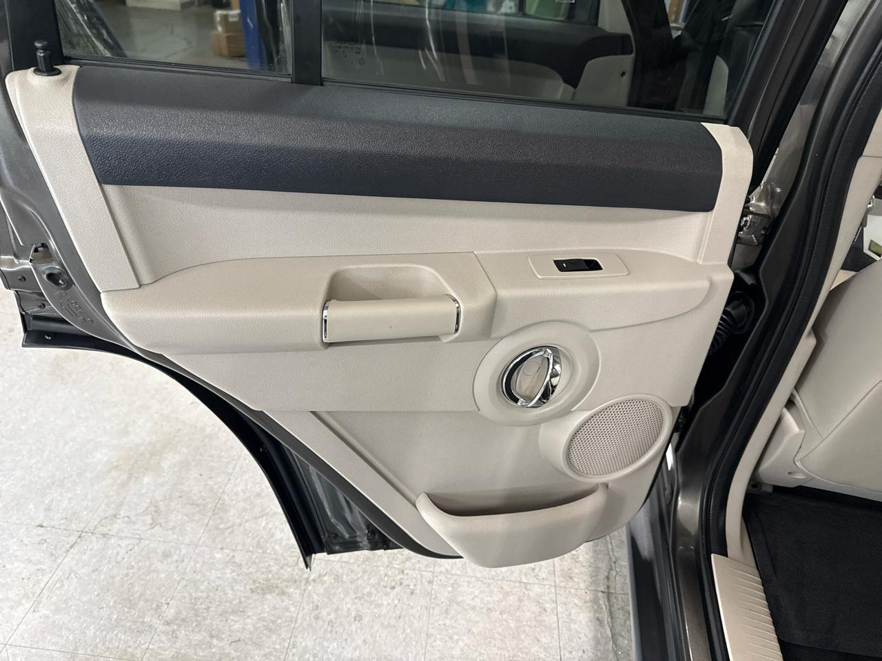 Jeep Commander Limited 4WD 2006