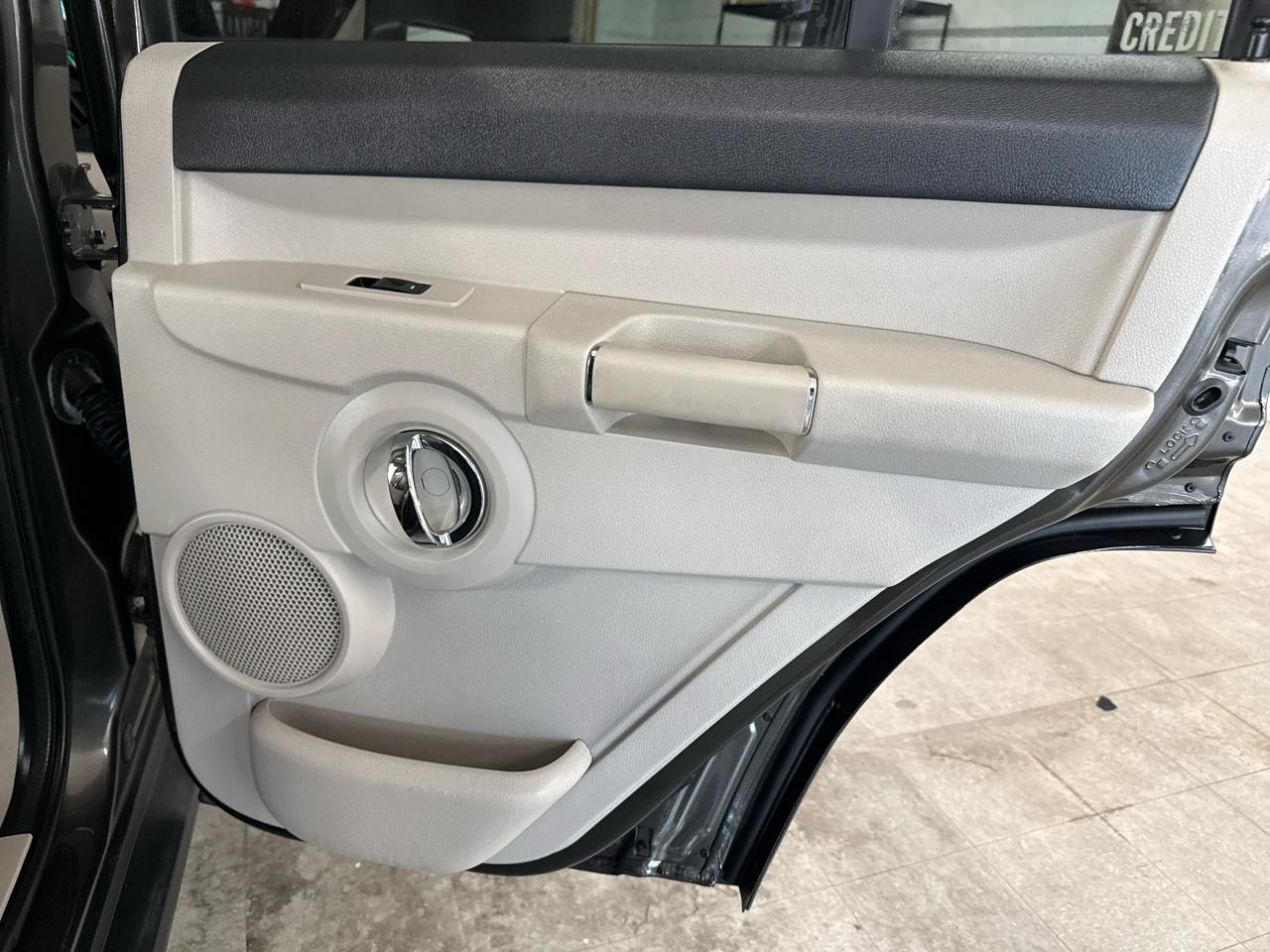 Jeep Commander Limited 4WD 2006