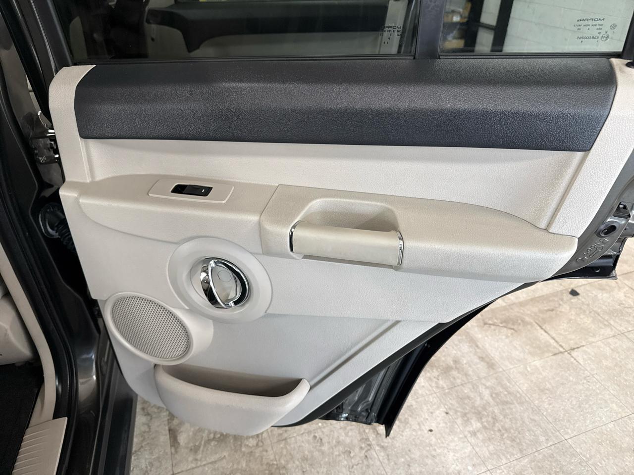 Jeep Commander Limited 4WD 2006