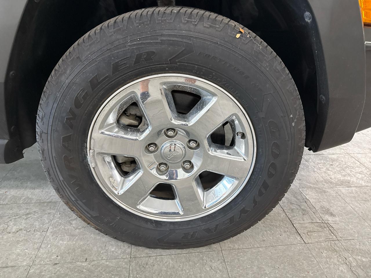 Jeep Commander Limited 4WD 2006