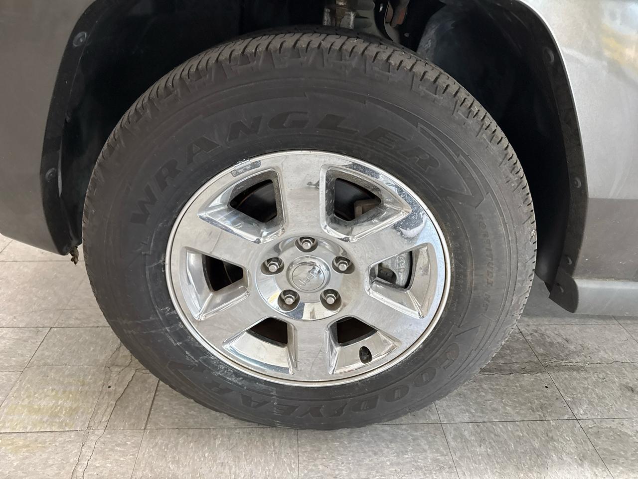 Jeep Commander Limited 4WD 2006