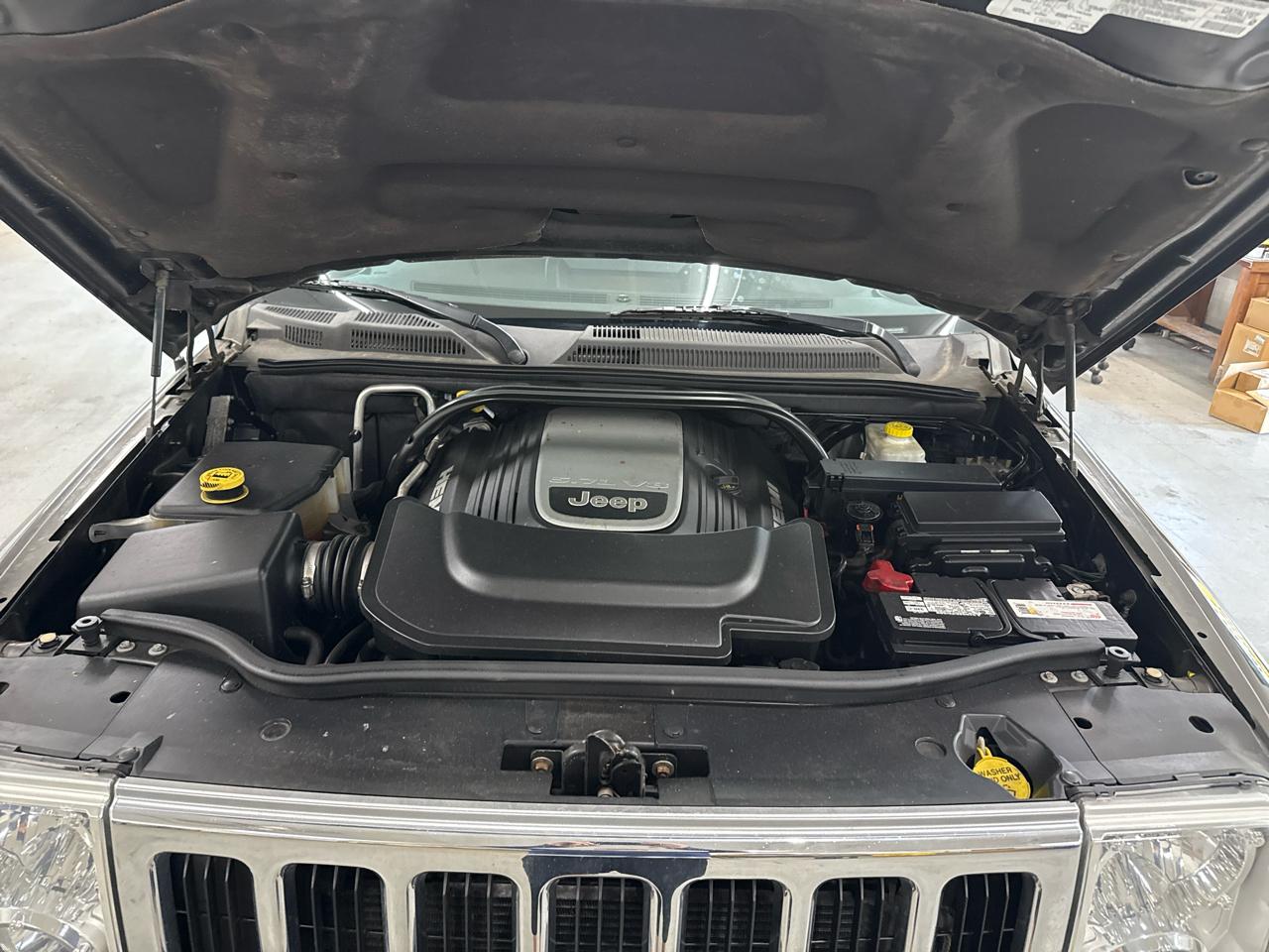 Jeep Commander Limited 4WD 2006
