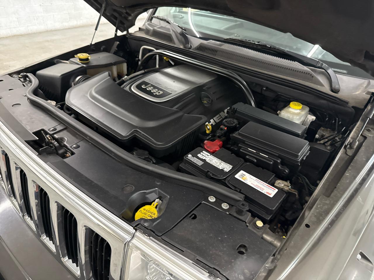 Jeep Commander Limited 4WD 2006