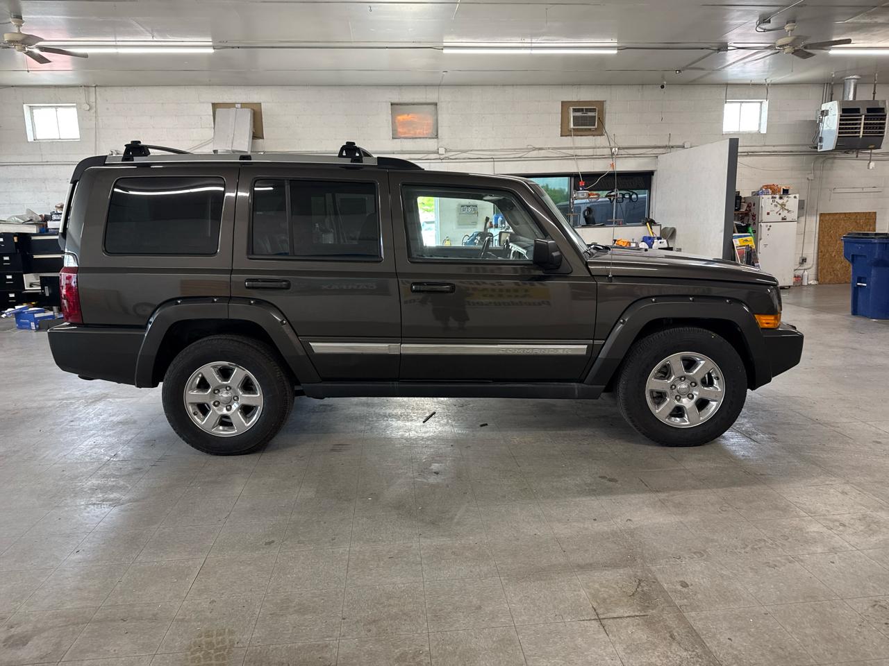 Jeep Commander Limited 4WD 2006