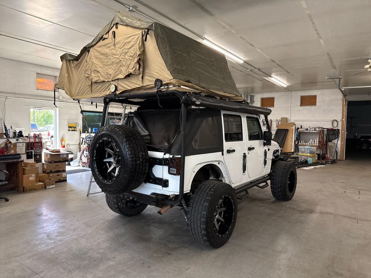 Jeep Wrangler Unlimited Sport 4WD 2017