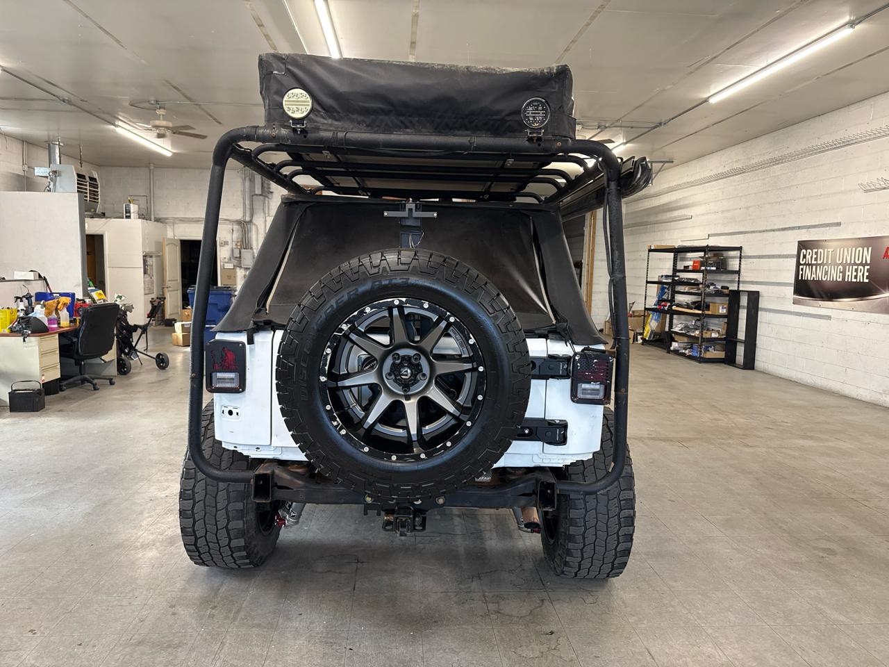 Jeep Wrangler Unlimited Sport 4WD 2017