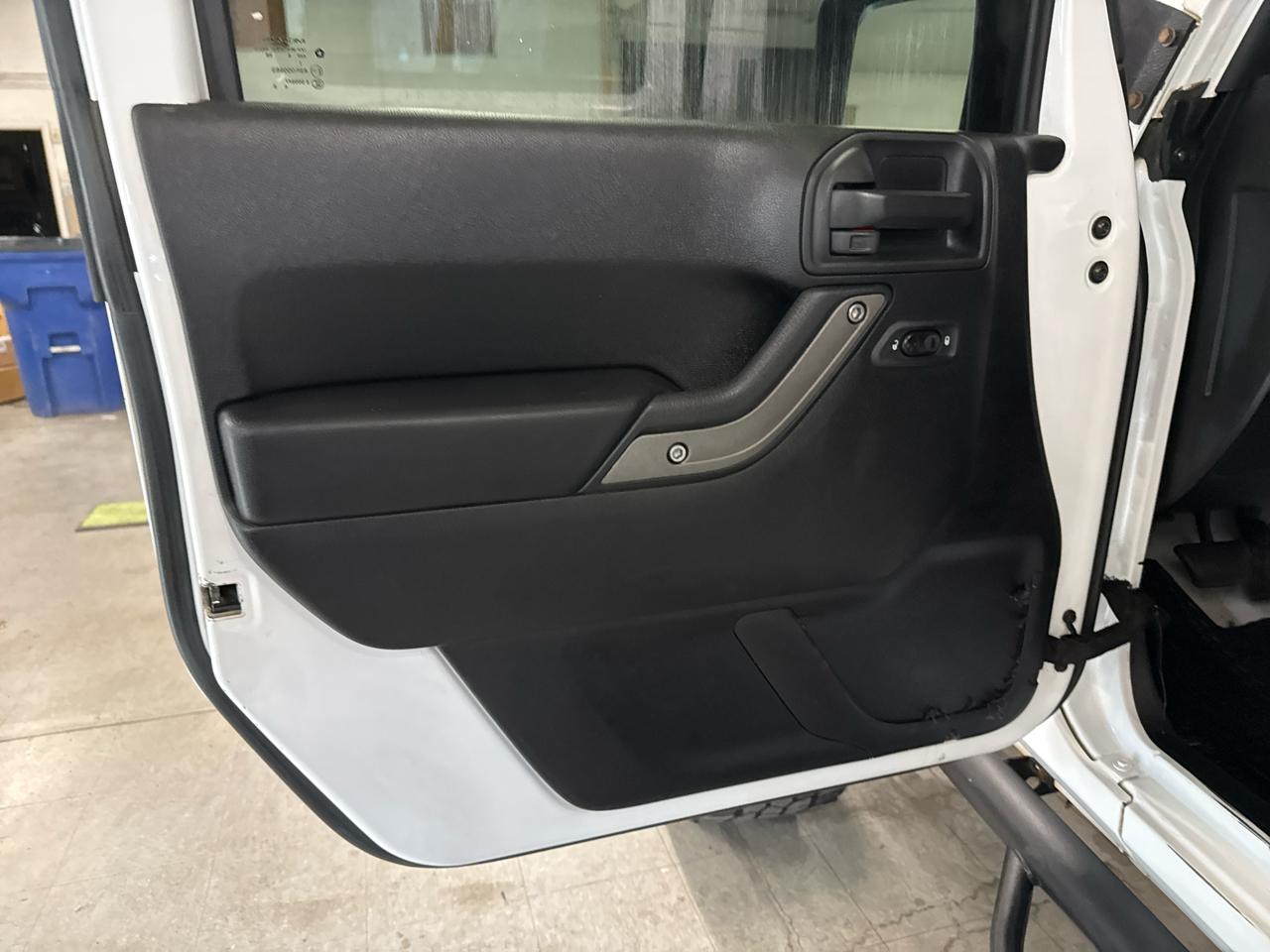 Jeep Wrangler Unlimited Sport 4WD 2017