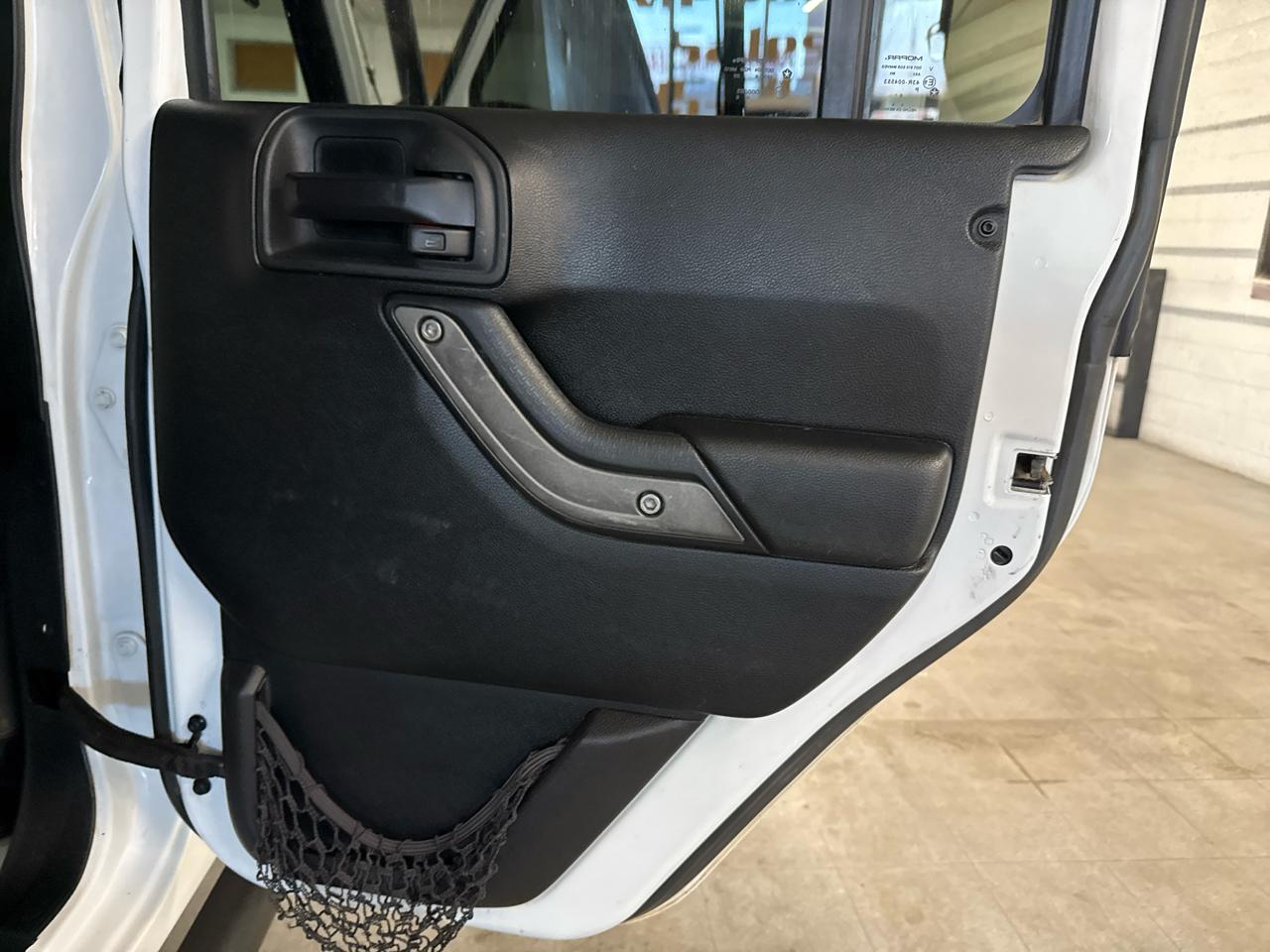 Jeep Wrangler Unlimited Sport 4WD 2017