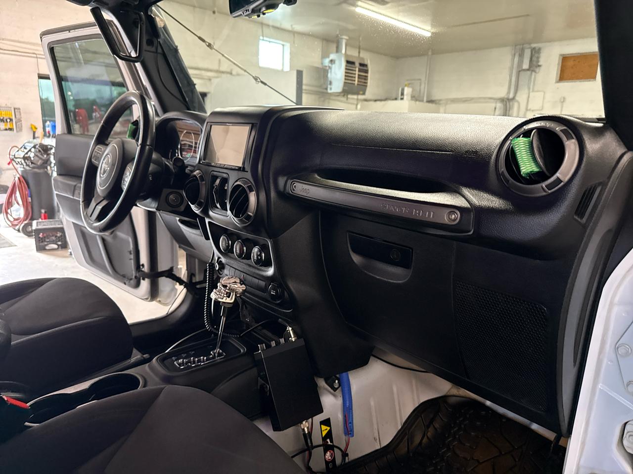 Jeep Wrangler Unlimited Sport 4WD 2017