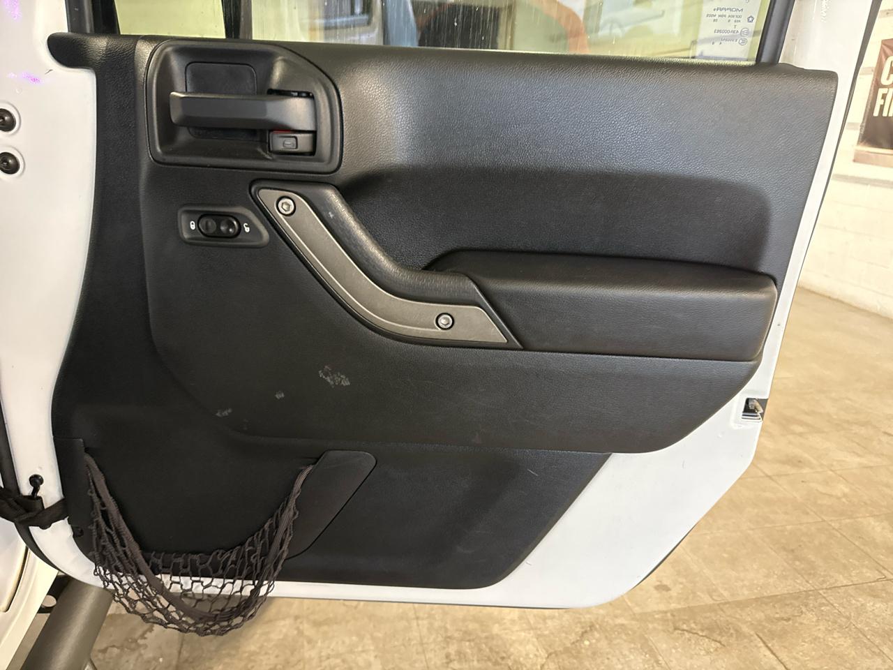 Jeep Wrangler Unlimited Sport 4WD 2017