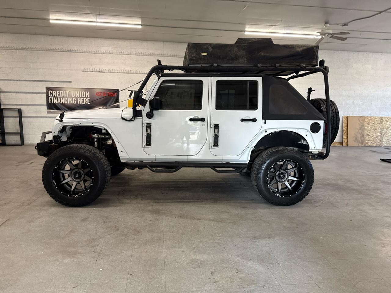 Jeep Wrangler Unlimited Sport 4WD 2017