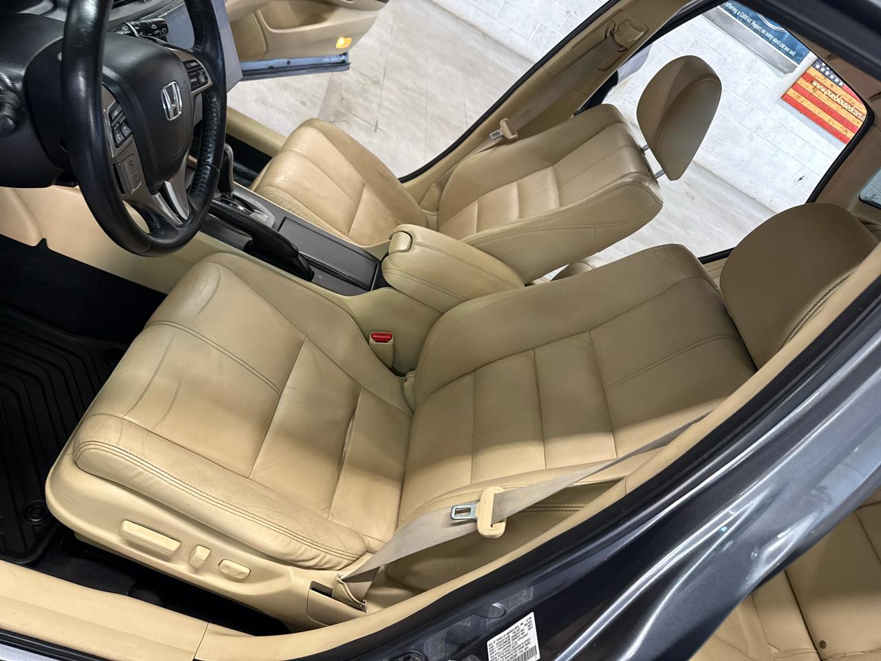 Honda Accord Crosstour  2010