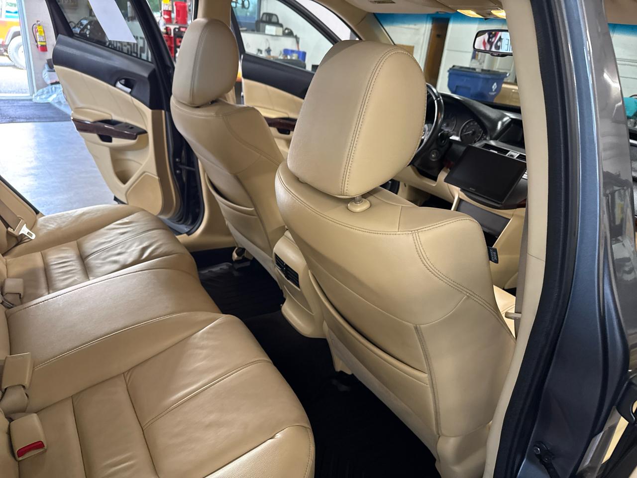 Honda Accord Crosstour  2010