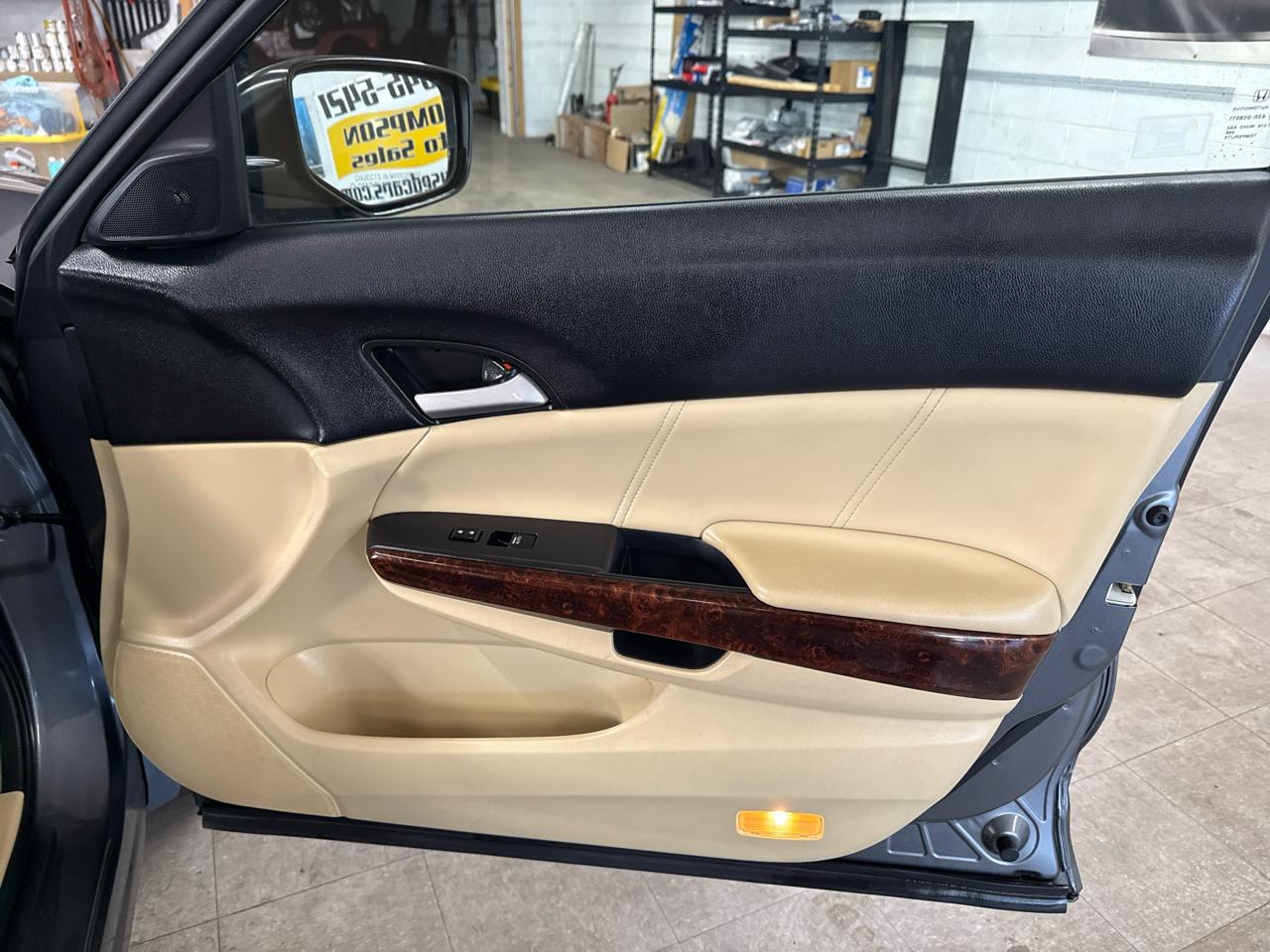 Honda Accord Crosstour  2010