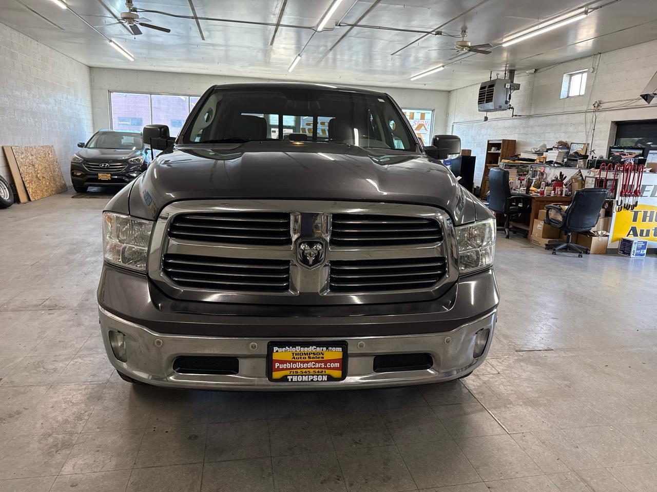 RAM 1500 Big Horn Crew Cab 4WD 2017