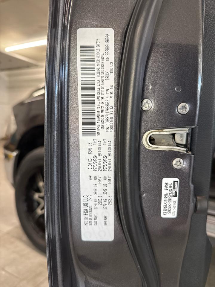 RAM 1500 Big Horn Crew Cab 4WD 2017