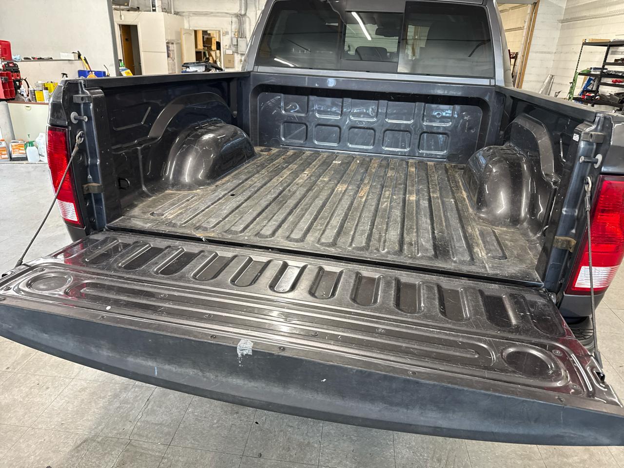 RAM 1500 Big Horn Crew Cab 4WD 2017