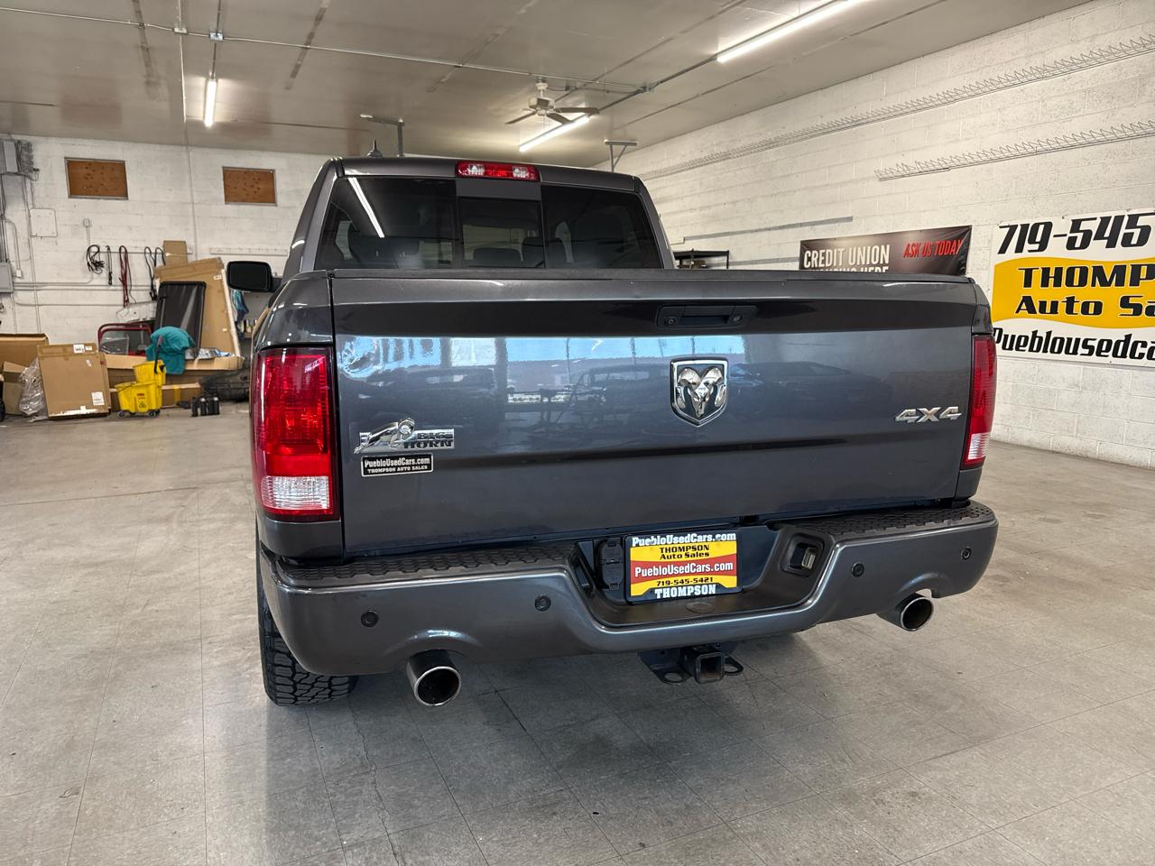 RAM 1500 Big Horn Crew Cab 4WD 2017