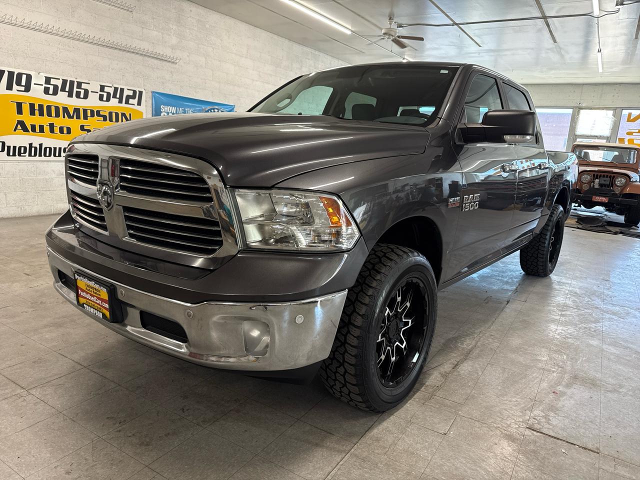 RAM 1500 Big Horn Crew Cab 4WD 2017