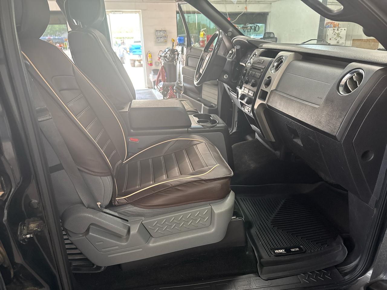 Ford F-150 XLT SuperCrew 4WD 2012