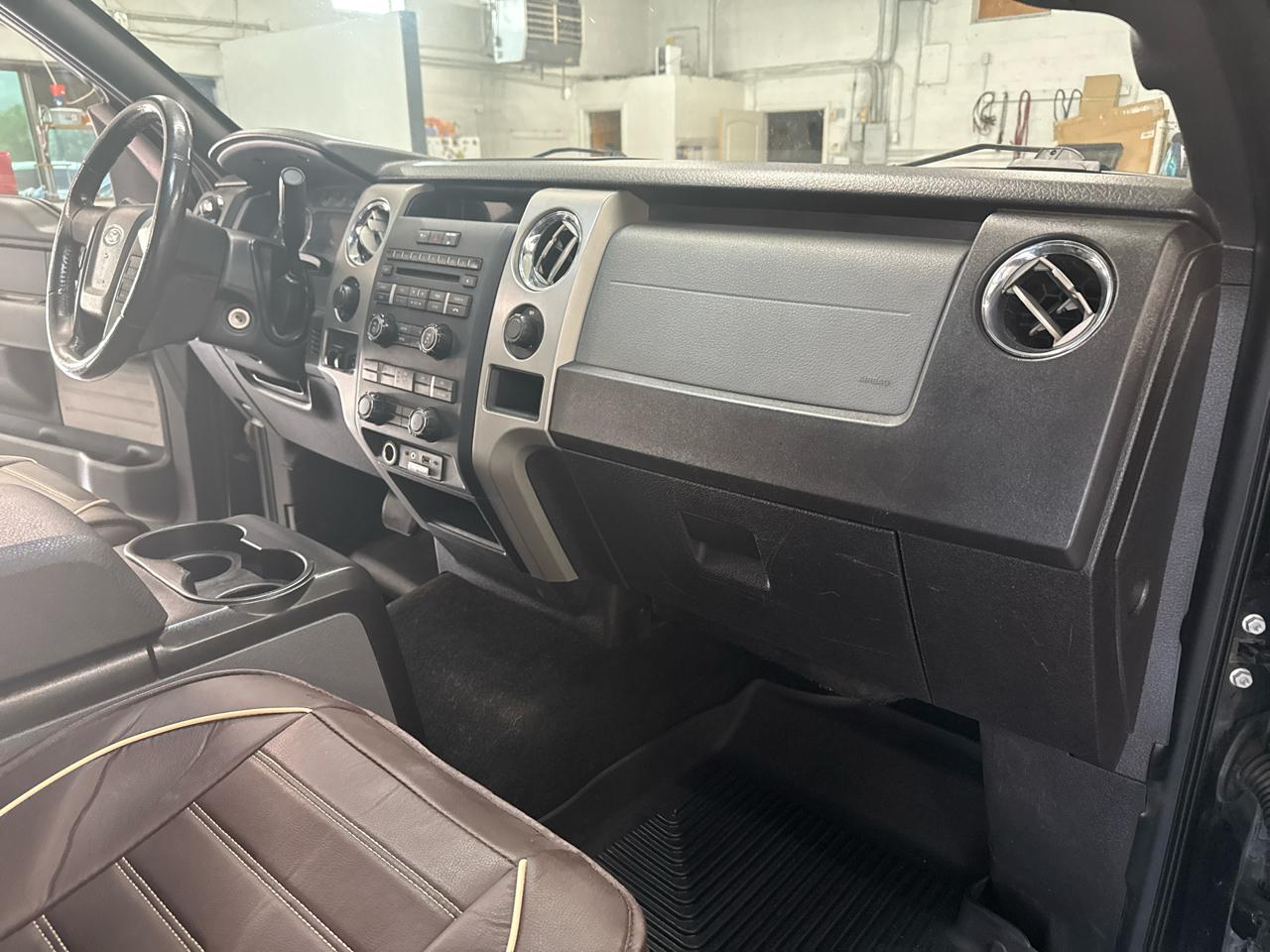 Ford F-150 XLT SuperCrew 4WD 2012