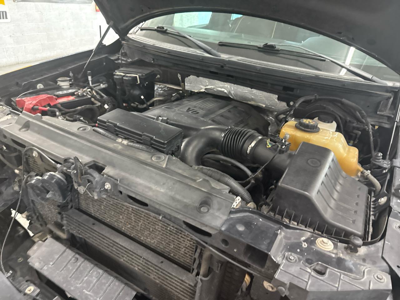 Ford F-150 XLT SuperCrew 4WD 2012