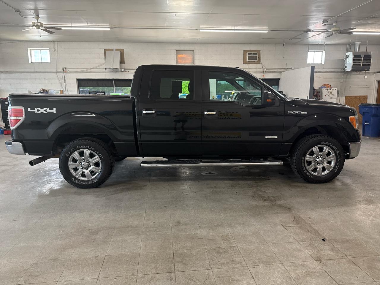 Ford F-150 XLT SuperCrew 4WD 2012