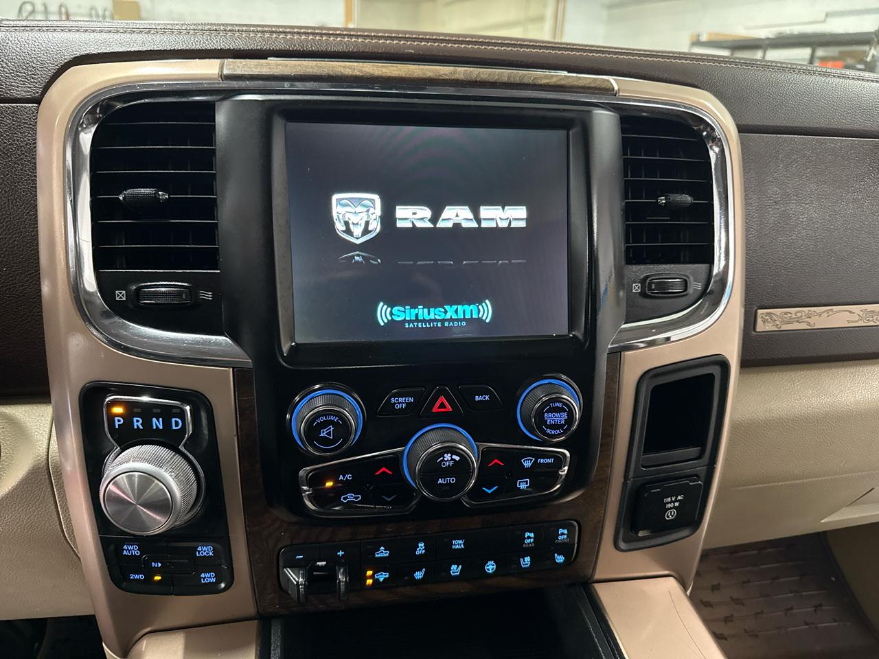 RAM 1500 Laramie Longhorn Crew Cab 4WD 2014