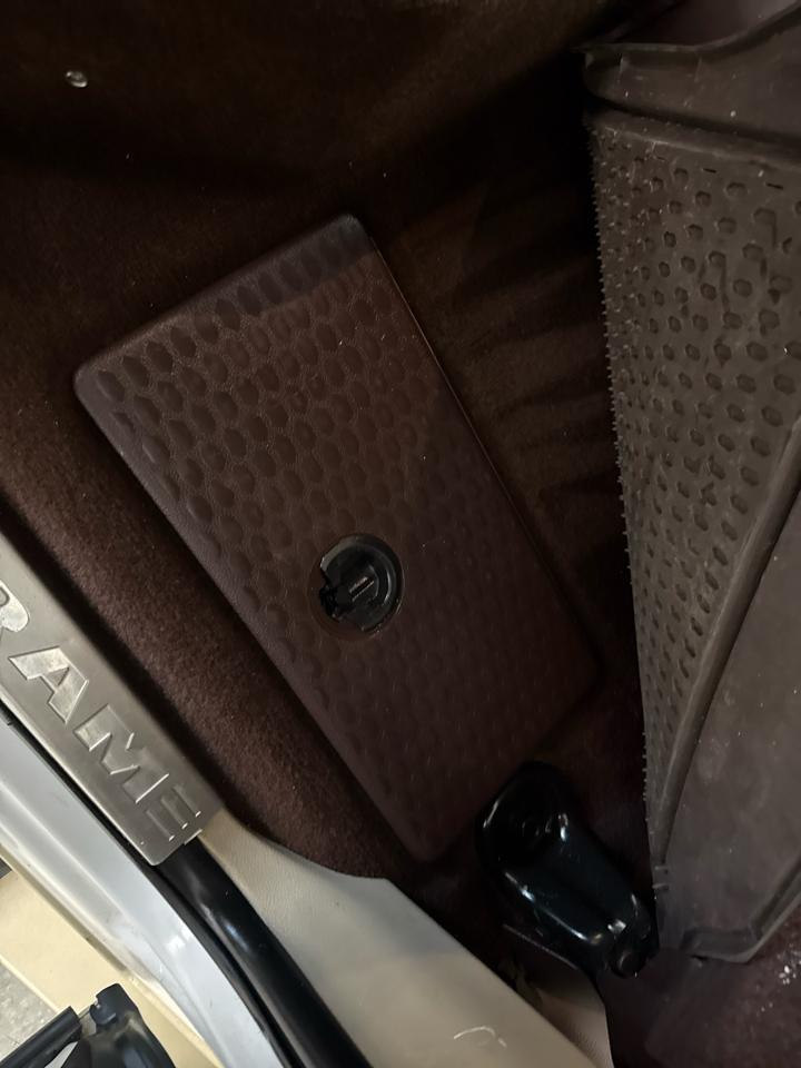 RAM 1500 Laramie Longhorn Crew Cab 4WD 2014