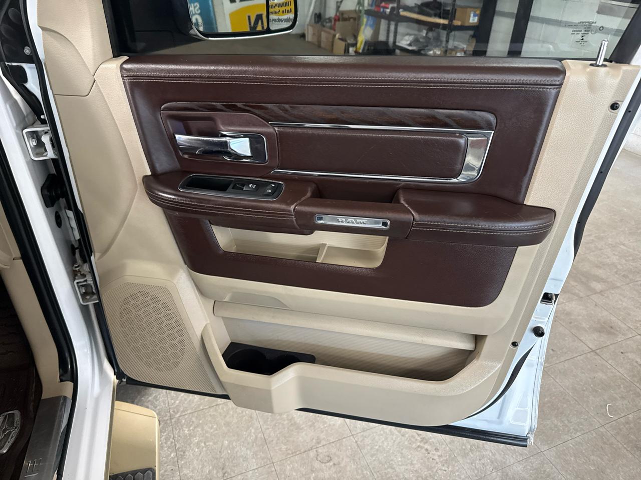 RAM 1500 Laramie Longhorn Crew Cab 4WD 2014