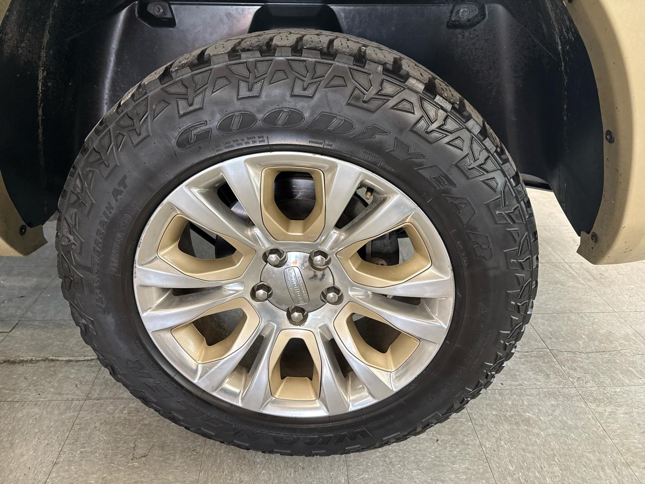 RAM 1500 Laramie Longhorn Crew Cab 4WD 2014