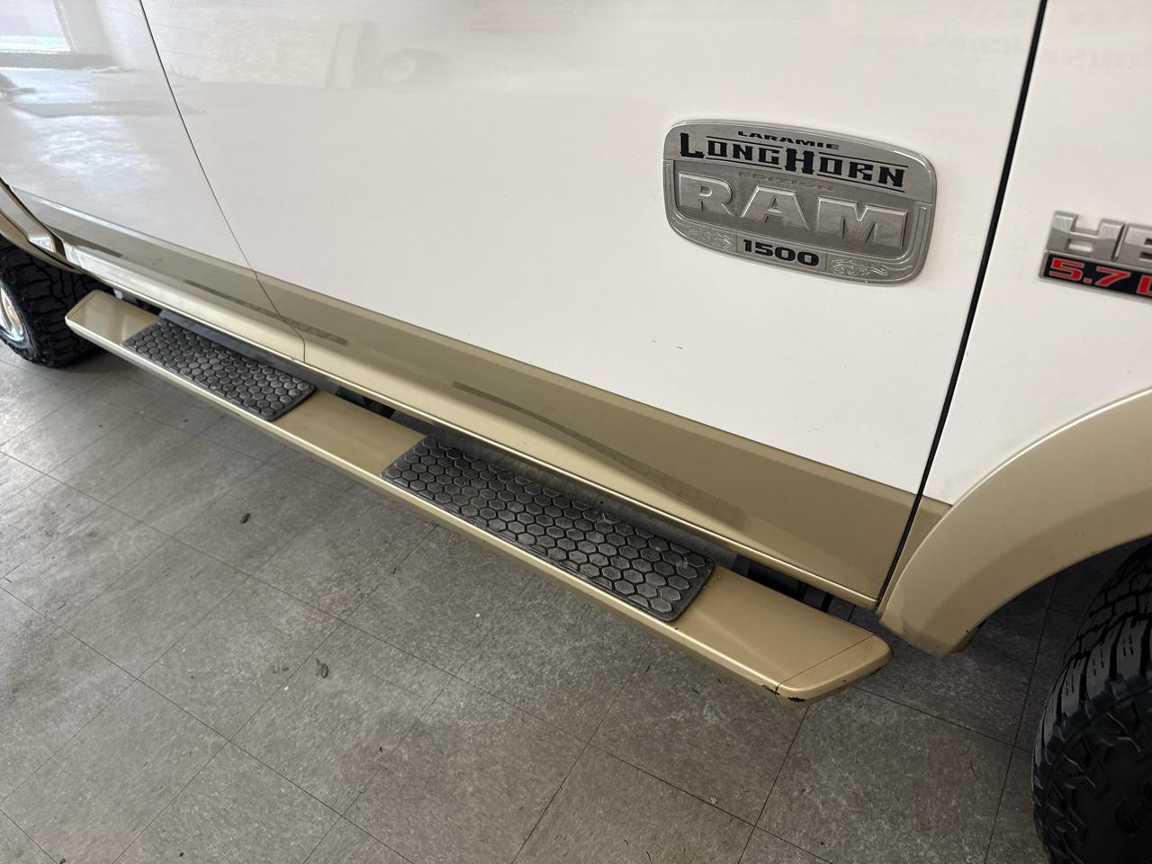 RAM 1500 Laramie Longhorn Crew Cab 4WD 2014