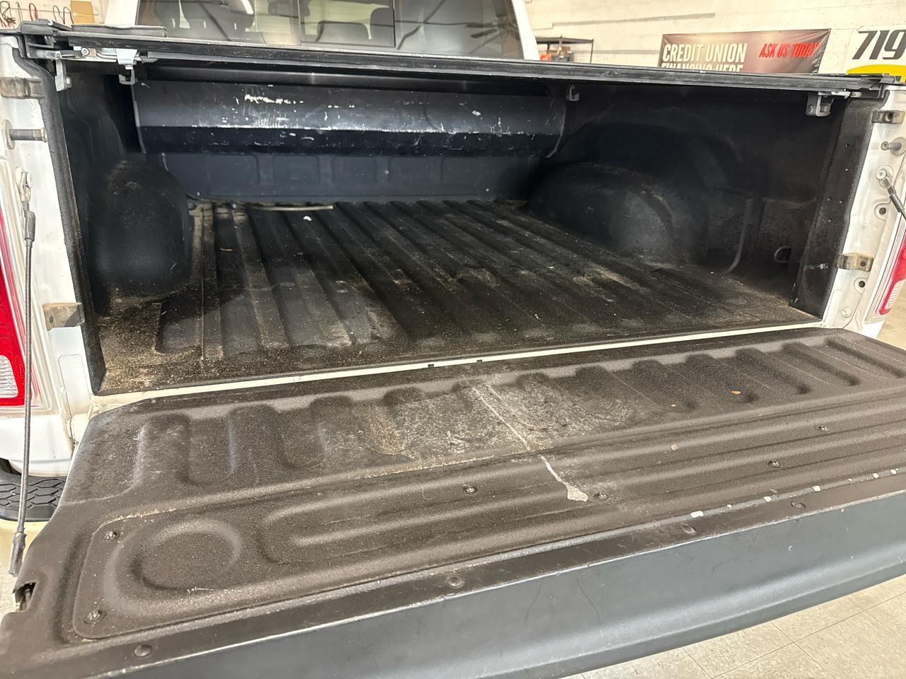 RAM 1500 Laramie Longhorn Crew Cab 4WD 2014