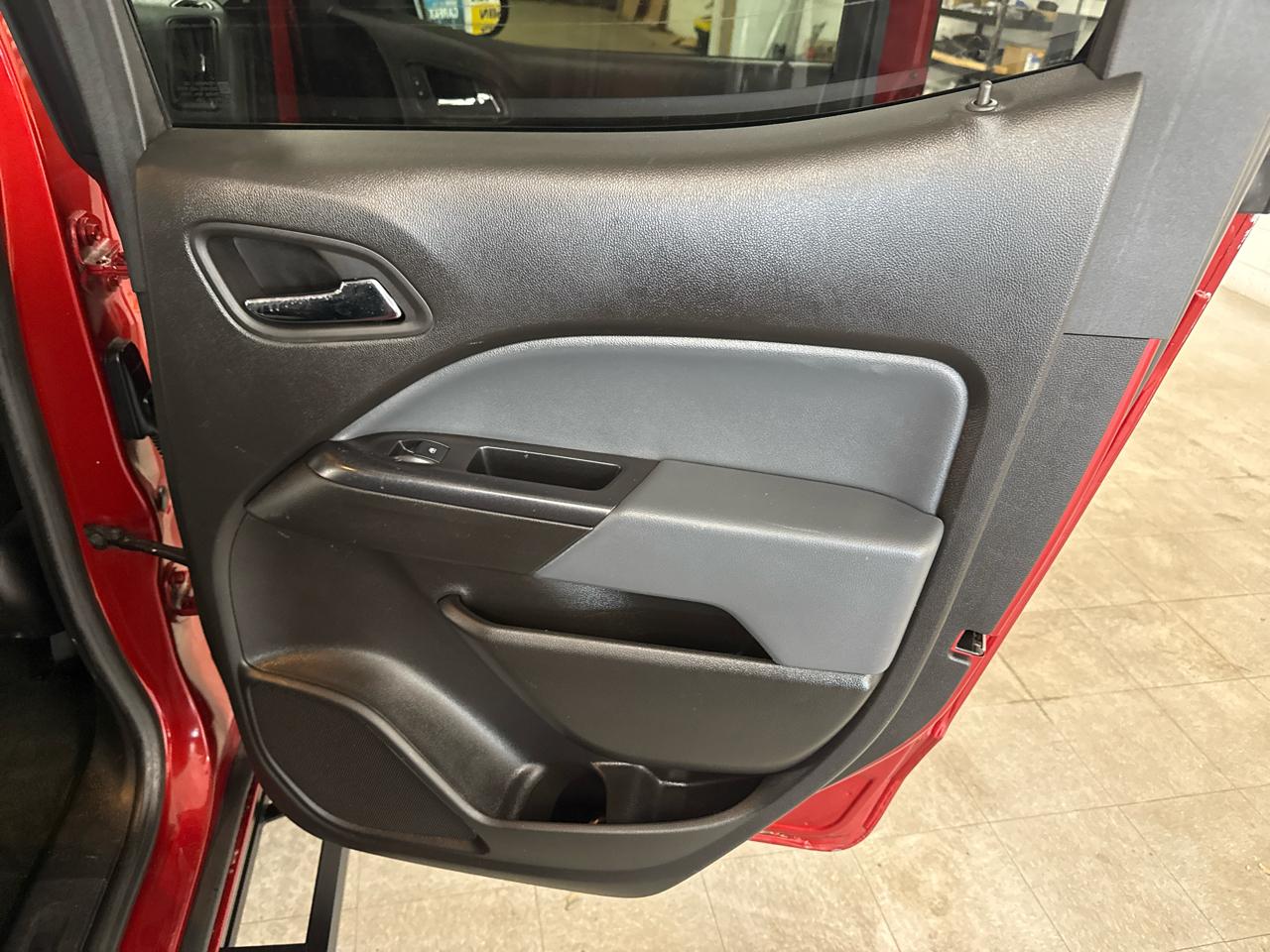 Chevrolet Colorado Z71 Crew Cab 4WD 2016
